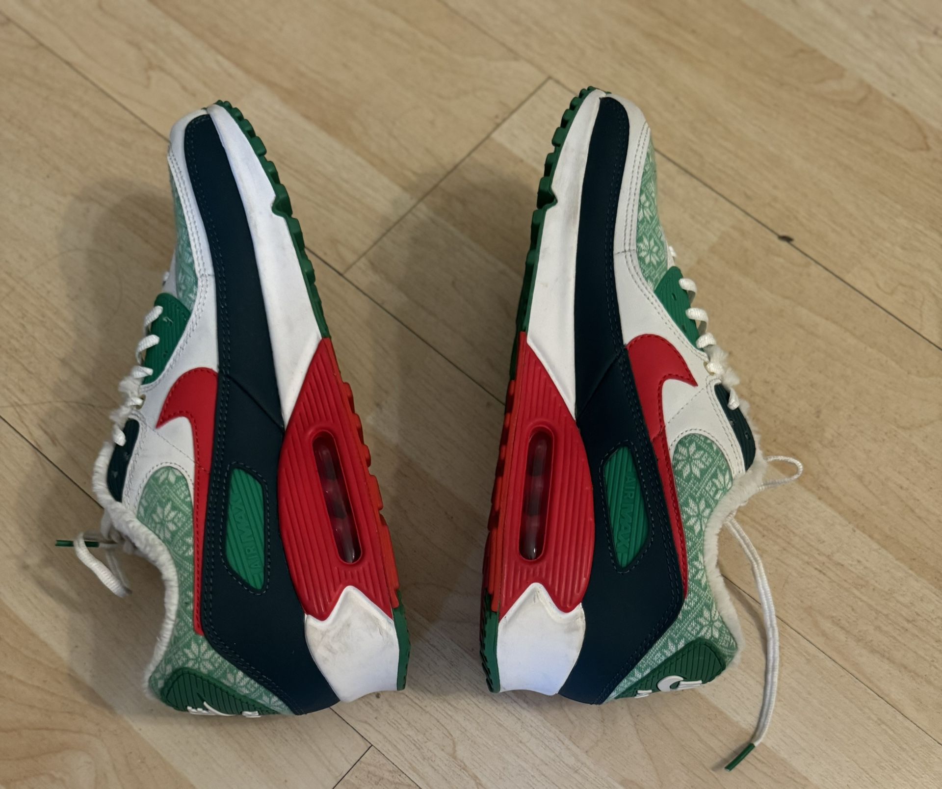 Nike Air max 90 Christmas Sweater Men's Size 12 Used