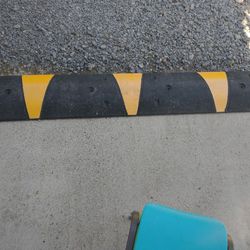 Rubber Speed bumps 