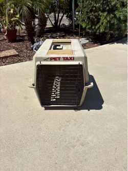 Pet kennel - pet taxi