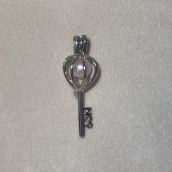 Vintage Silver Wish Pearl Key Pendant