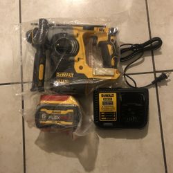 ROTO HAMMER 1 INCH SDS WITH BATTERY FLEX VOLT 6.0 AND CHARGER BRAND NEW
