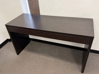 Rectangular Desk.