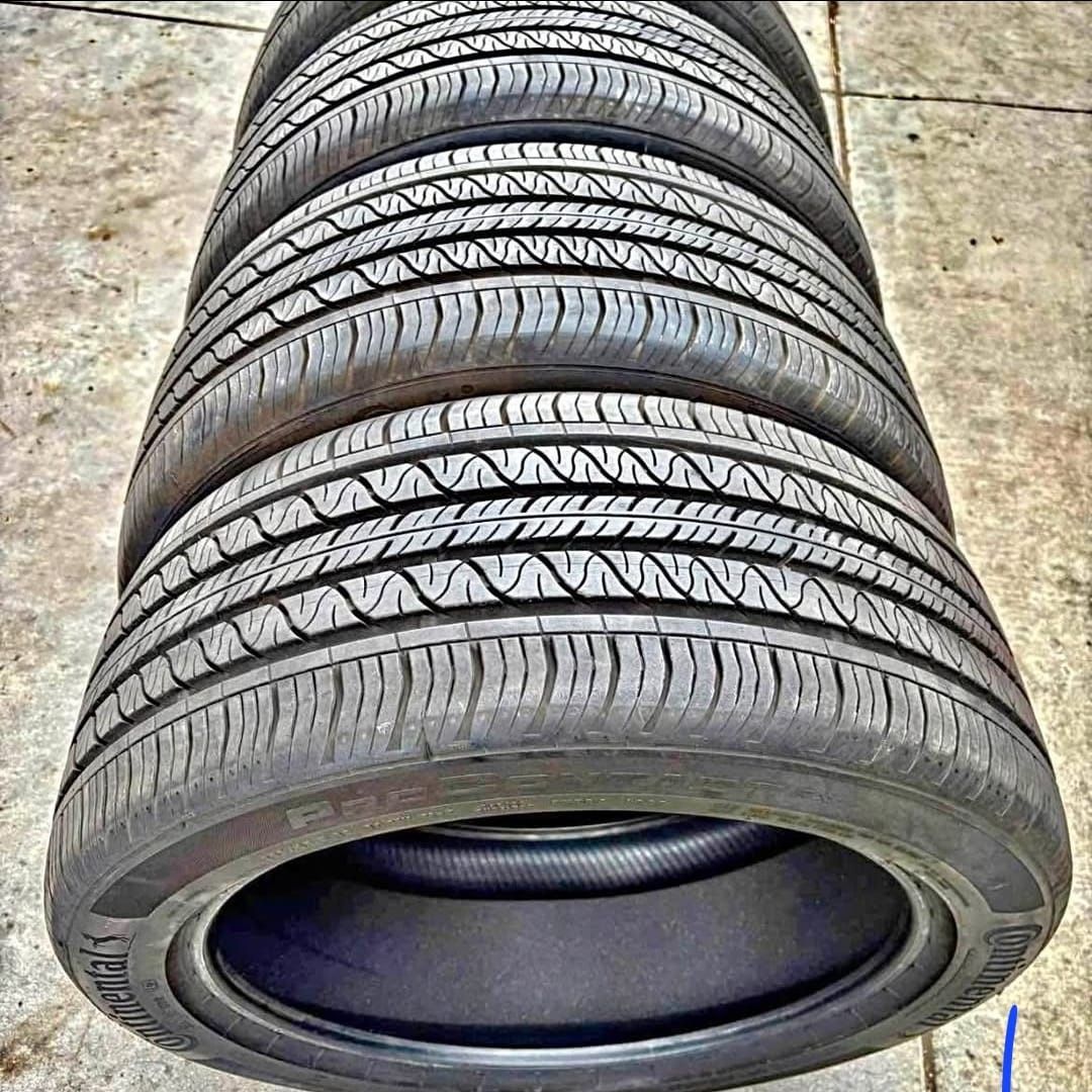 255 45 19 Continental Tires Con 80% De Vida Las 4