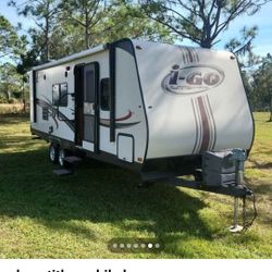 travel trailer clean title
