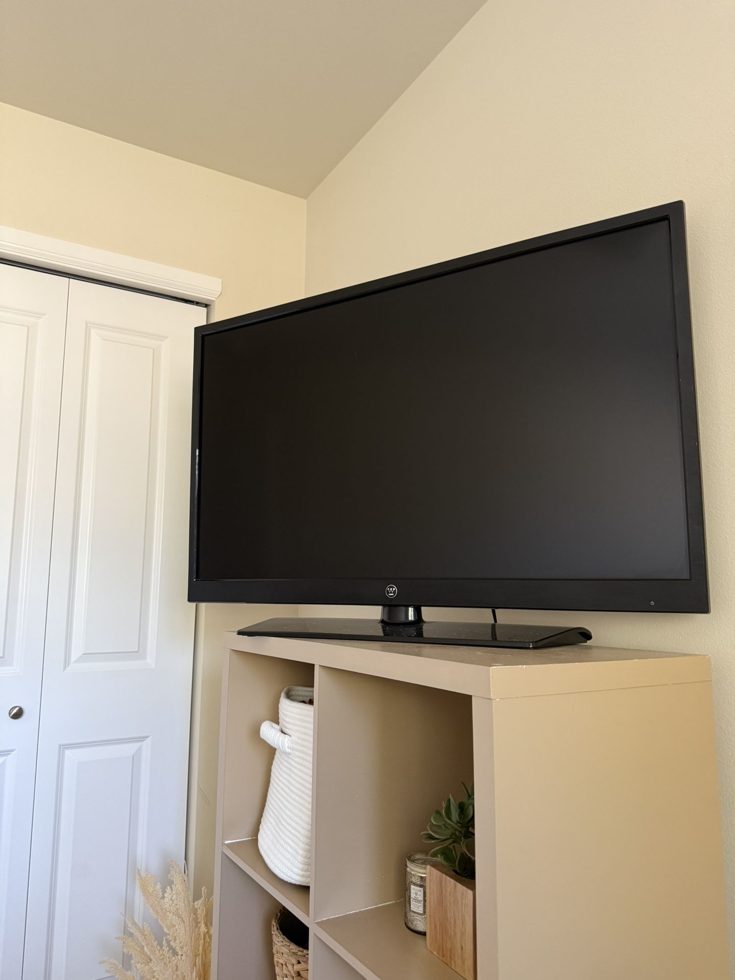 36” Westinghouse TV