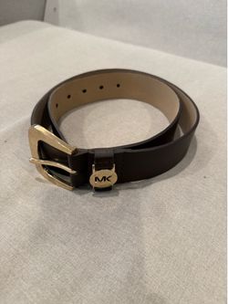 Michael Kors brown women’s belt great condition!
