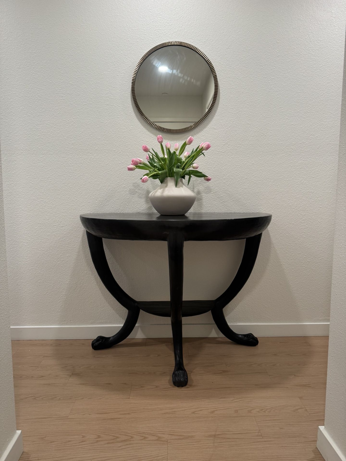 Console Table / Entry Table