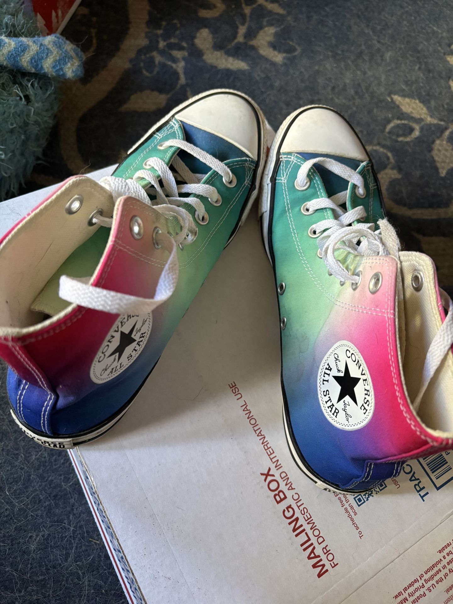 Chuck Taylor Converse