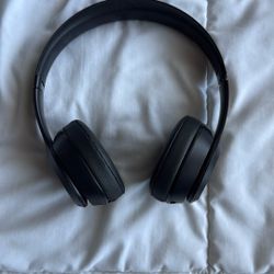 BEAT HEADPHONES 