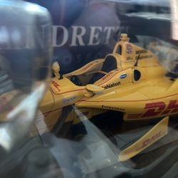 GreenLight 1/18 Scale Verizon IndyCar #28 Ryan Hunter DHL Honda 2015