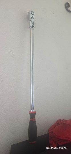 1/2 drive 24 inch grip handle flex head ratchet