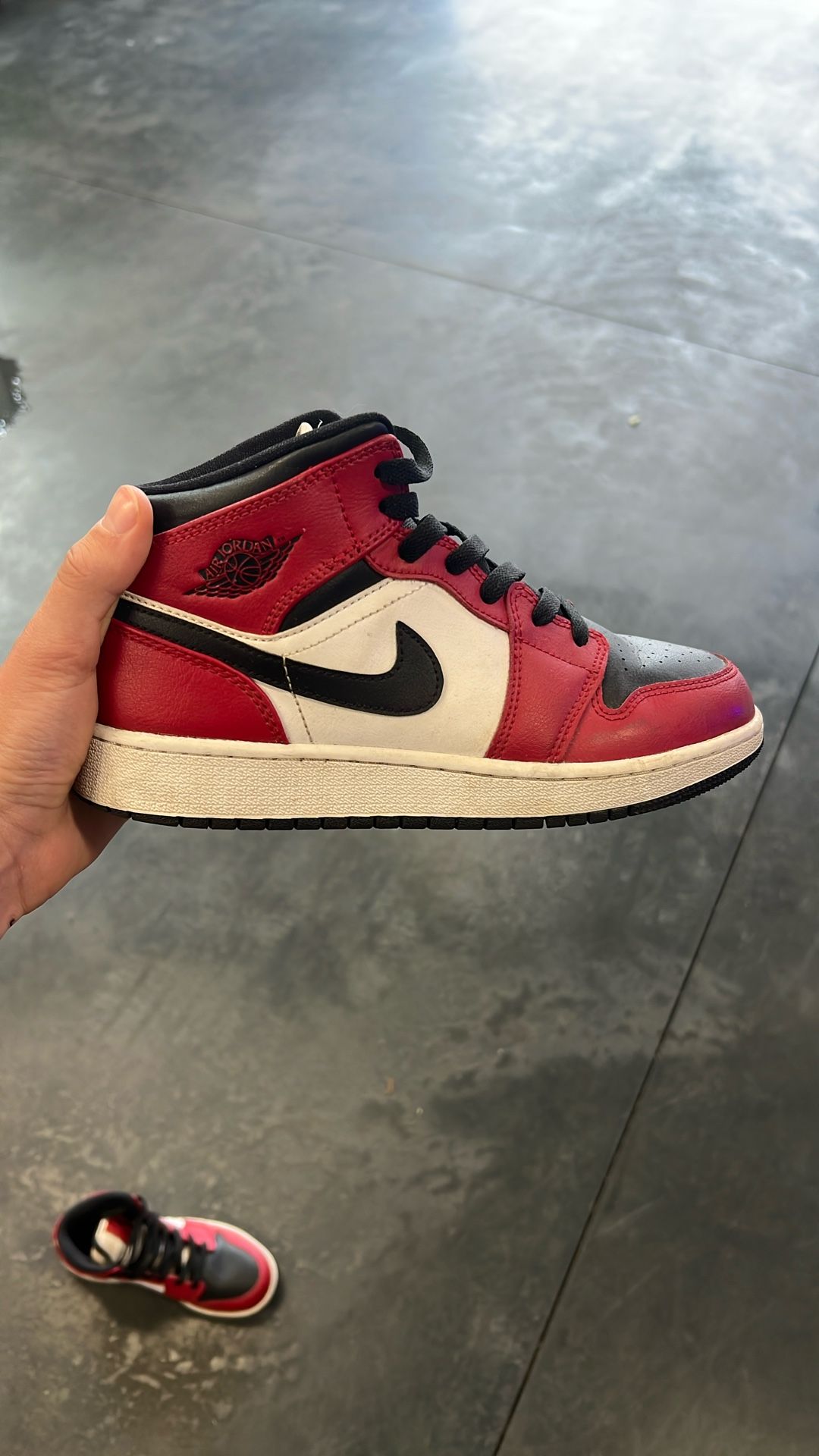 Jordan 1s Chicago Black Toe
