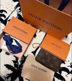 Louis Vuitton Mo2650 Key Pouch