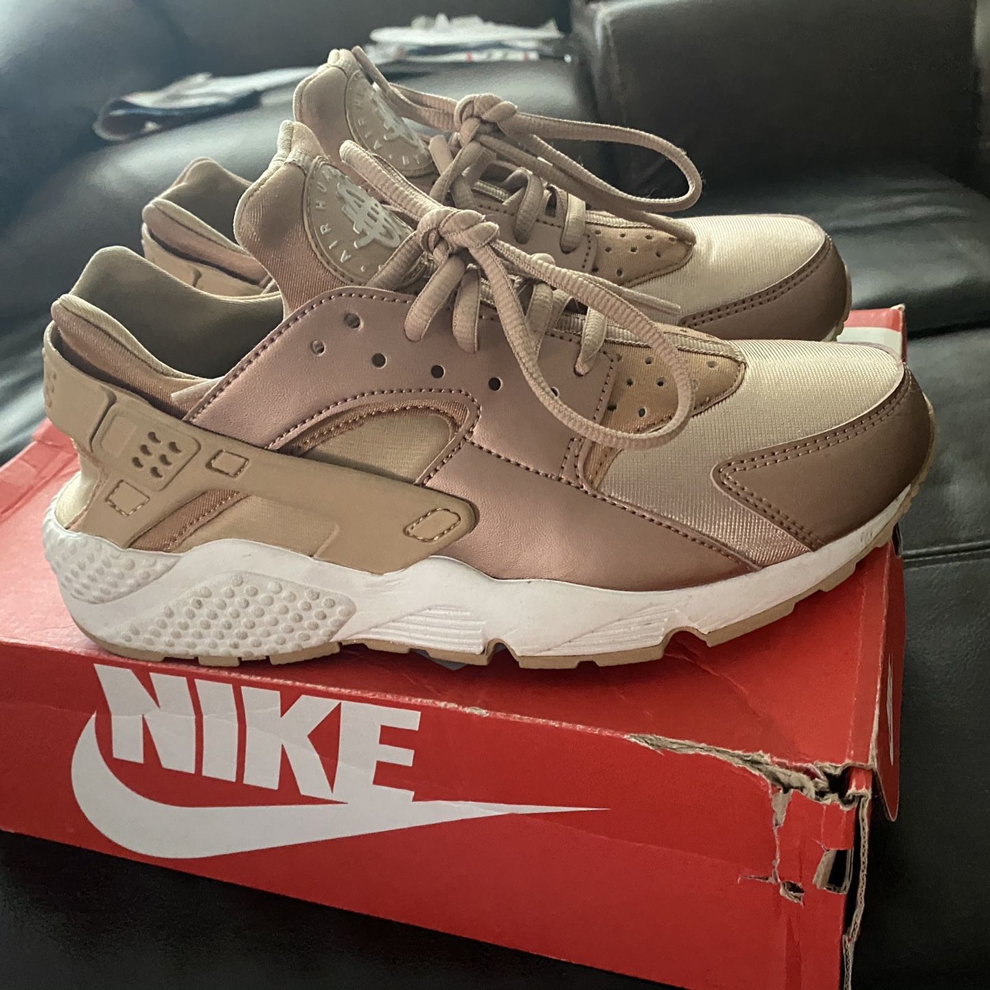 Nike Rose Gold Huarache Women's