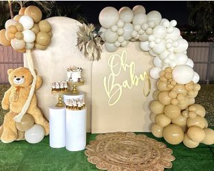 Baby showers or gender reveal decorations