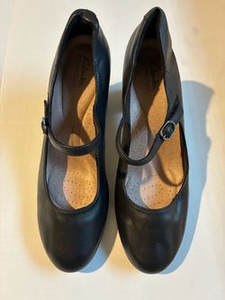 Clarks Collection Black Leather Mary Jane Heels