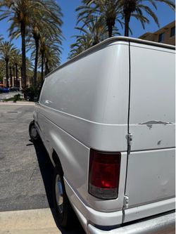 2005 Ford Econoline