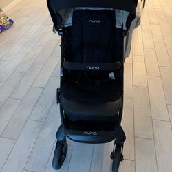 Coche Nuna TRIV en excelente estado - Labelle FL 