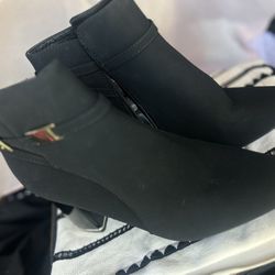 17$ Size 10 Ontario Mills !