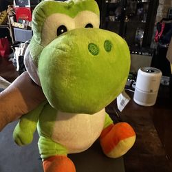 Nintendo Good Stuff Yoshi Green Plush Toy