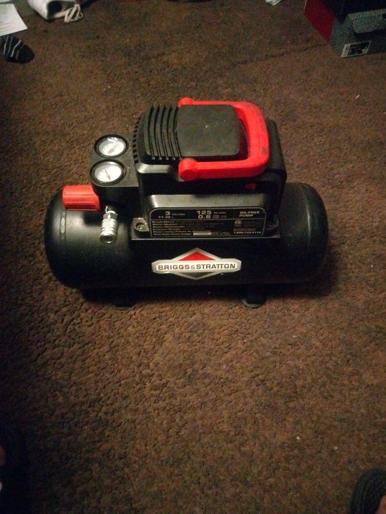 Briggs Stratton Air Compressor