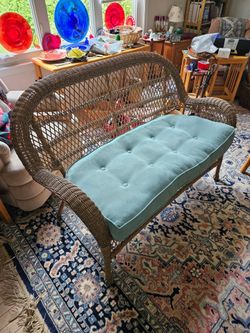 Wicker (wicker-like) Settee