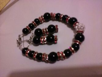 Genuine Onyx & Pink dinner bracelet & earrings