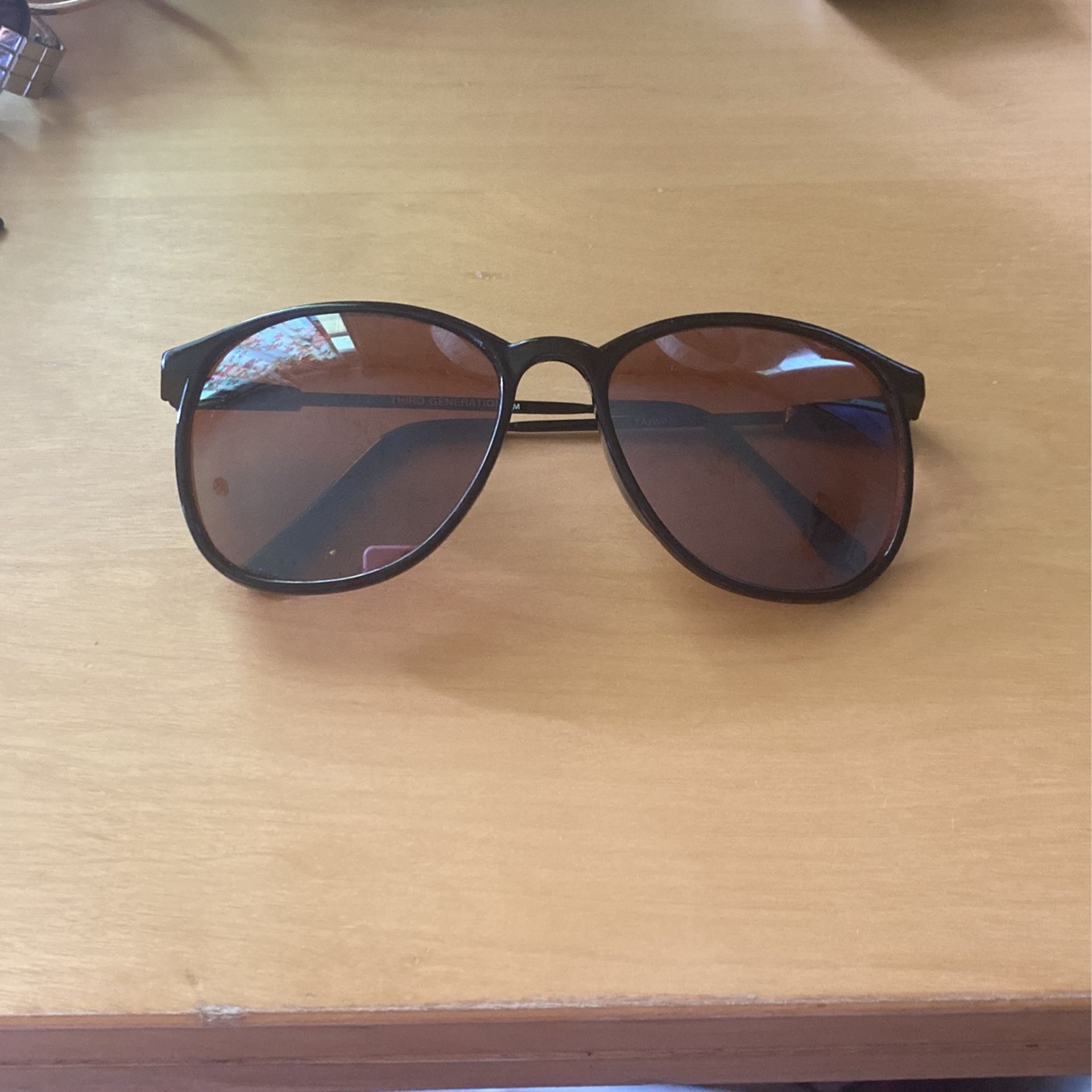 Sunglasses 
