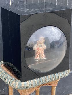 Unique Display Box With Convex Window
