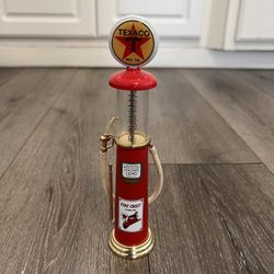 Diecast 1/18 scale Texaco 1930s Gas Pump Red Limited Edition 