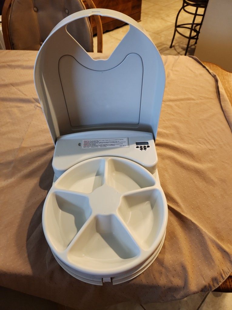 Safepet 5 Day Automatic Feeder