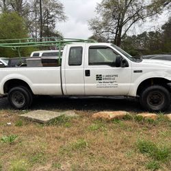 Mechanics Special-Ford F250 Needs Motor Work Se Habla Español Best Offer Takes It Today!!!