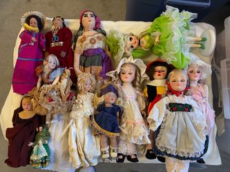 vintage dolls and teddy bears