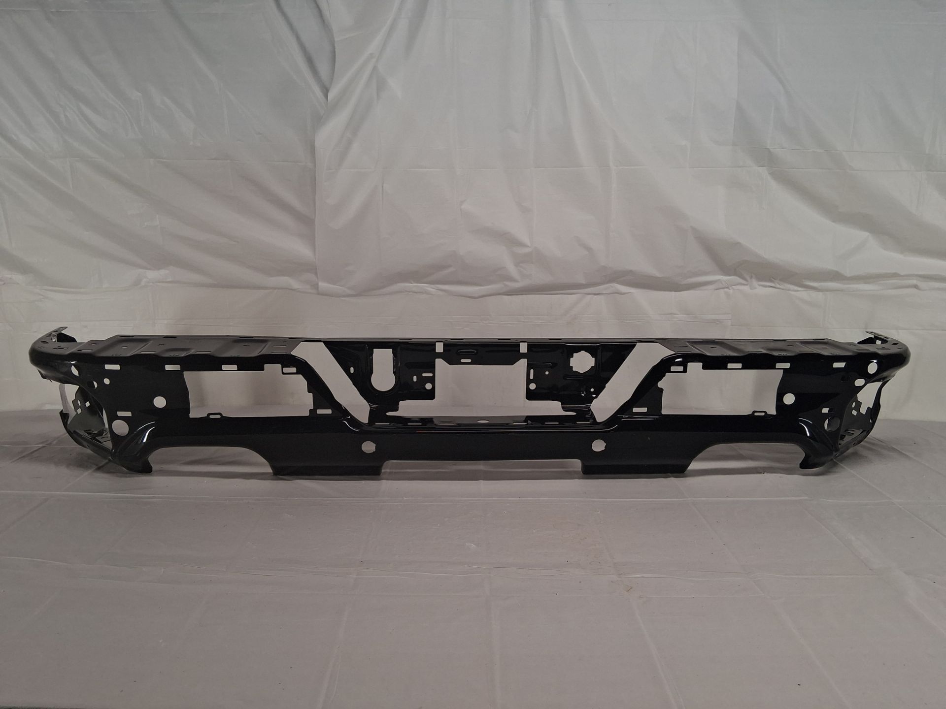 Black Rear Bumper Shell for Pickup Truck/GMC Sierra Silverado