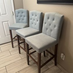 3 BARSTOOLS
