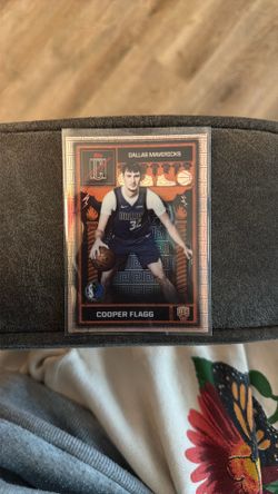 Cooper Flagg Odyssey case hit Topps Signature