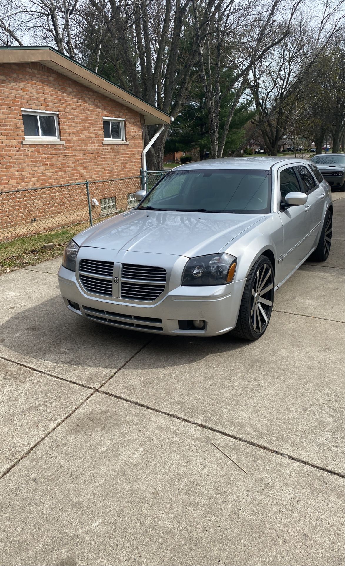 2005 Dodge Magnum