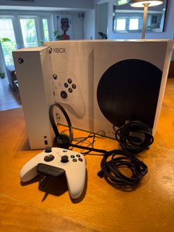 Xbox Series S (512 GB) - Digital Only No Disc Drive