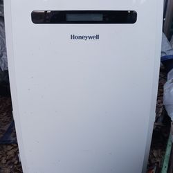 Brand New Honeywell  Air Conditioner