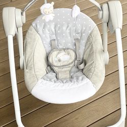 Baby Swing (portable!)