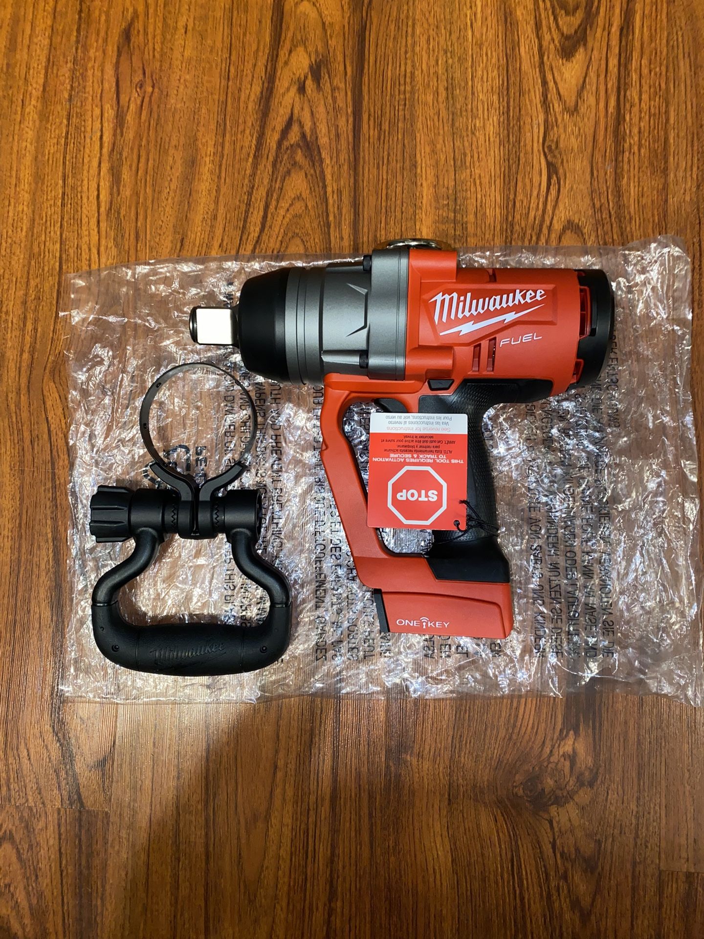 New Milwaukee M18 Fuel OneKey 1” Square Ring Impact Wrench 2867-20 (Tool Only)