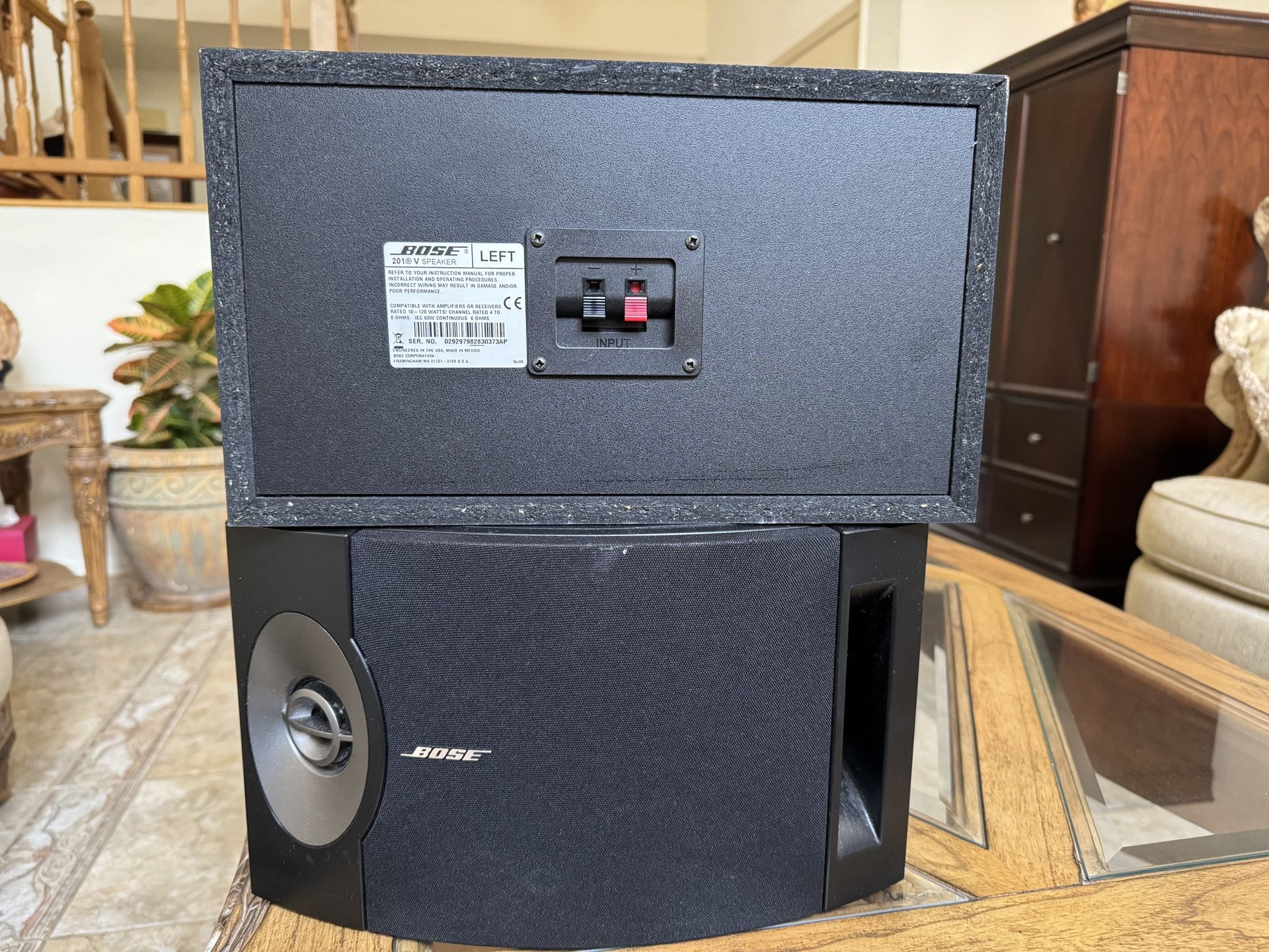 Bose Speakers 201 V