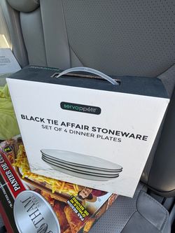 Dinner plates