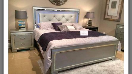 Silver Bedroom Set w/Led lights