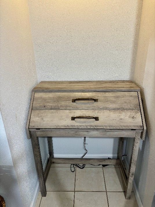 Better Homes And Gardens Vanity Desk