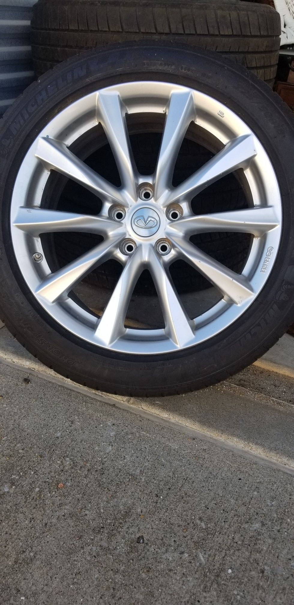 18" Infiniti Wheels, Set of 2, Retail is $740 per wheel.
