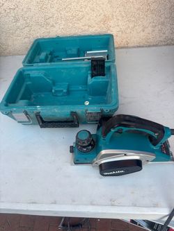 Makita Electric Hand Planer with Case