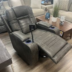 Power Recliner Media Chair 
