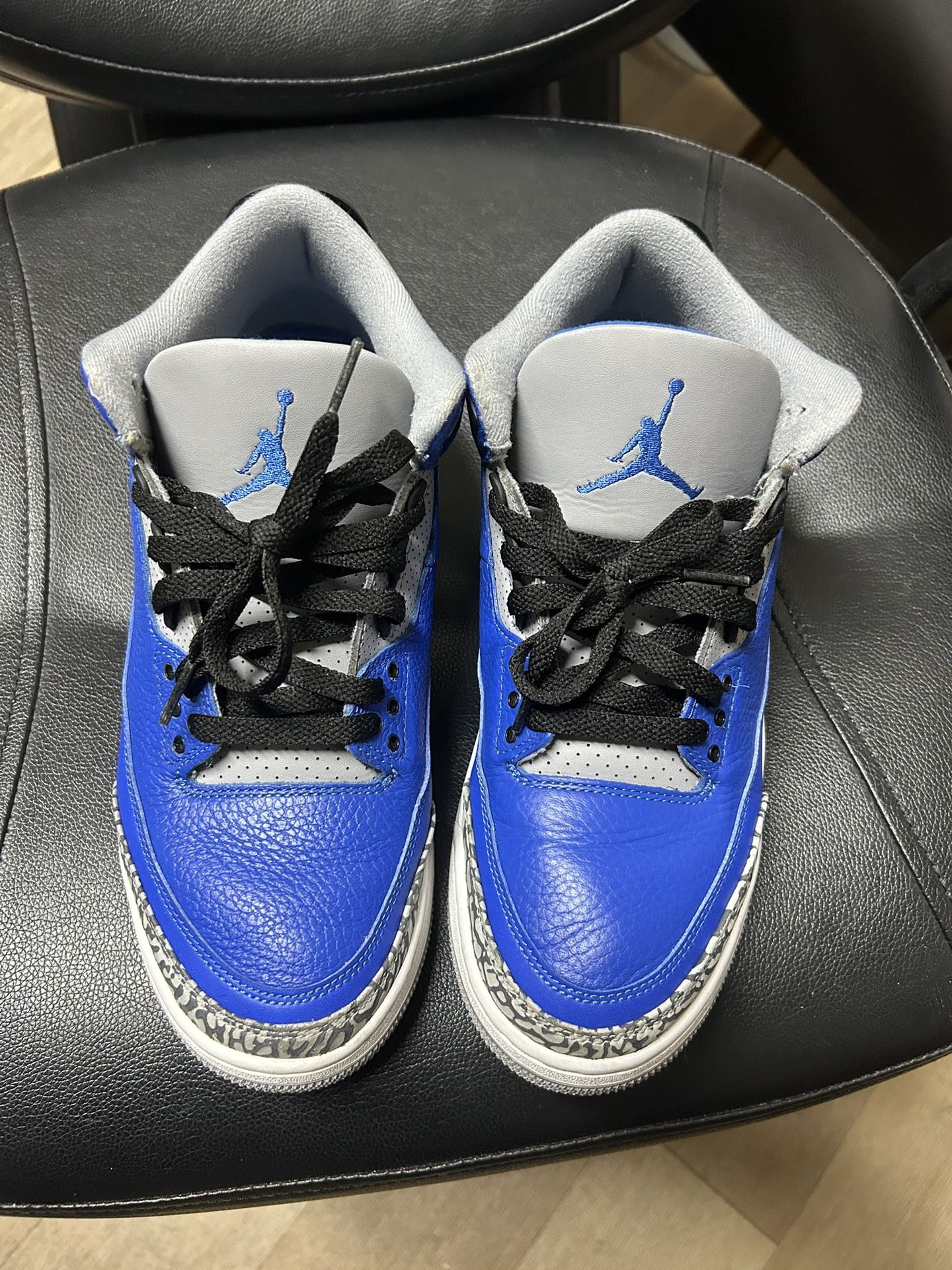 Jordan 3 Varsity Royal Size 9.5 Read Description