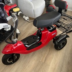 Ewheels EW19 Scooter - As Is - Parts/Repair